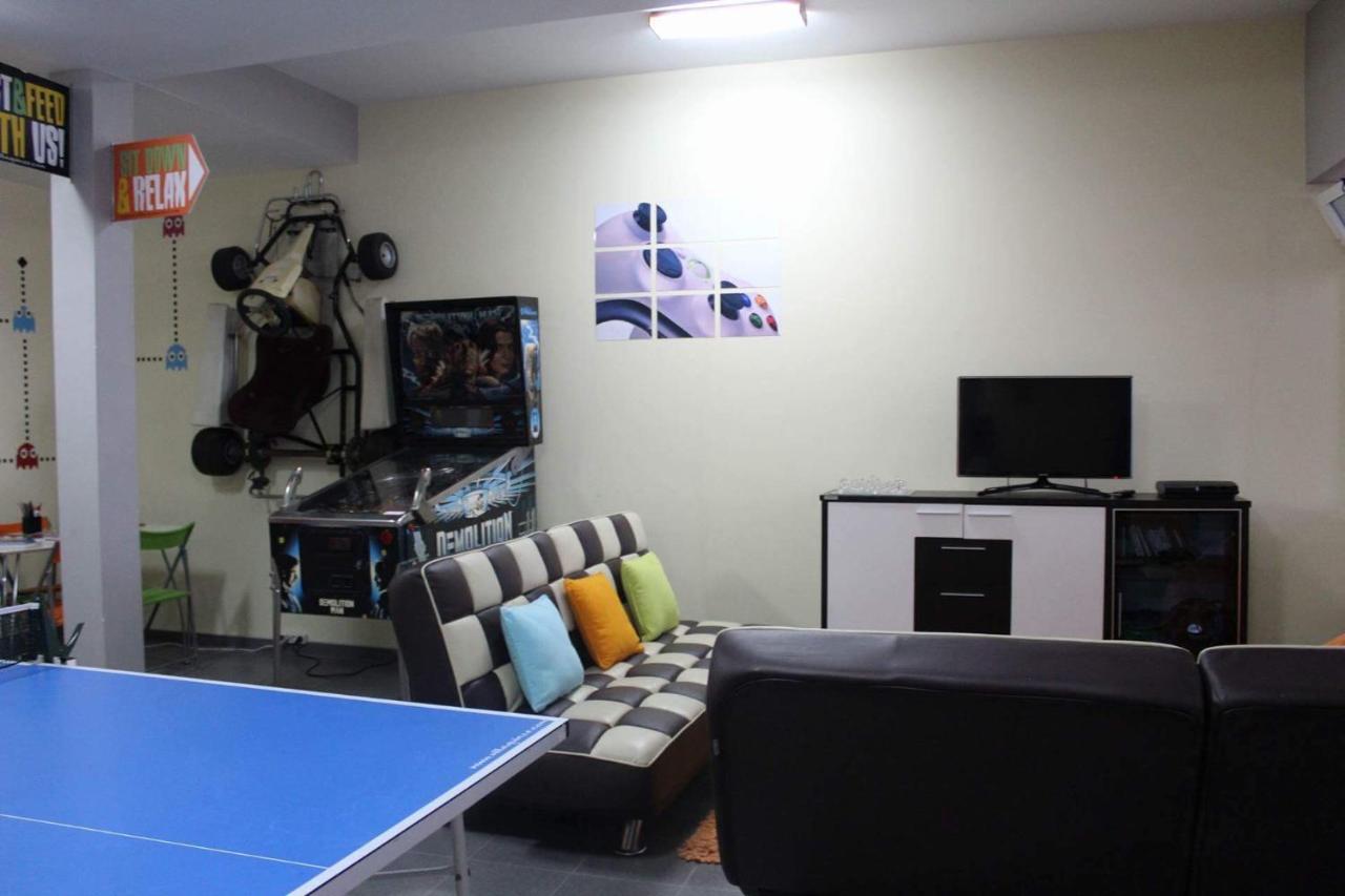 Villa Quinze - Luxurious 3 Bedroom Villa With Private Pool And Games Room & Amazing Views Ponta Delgada  Bagian luar foto