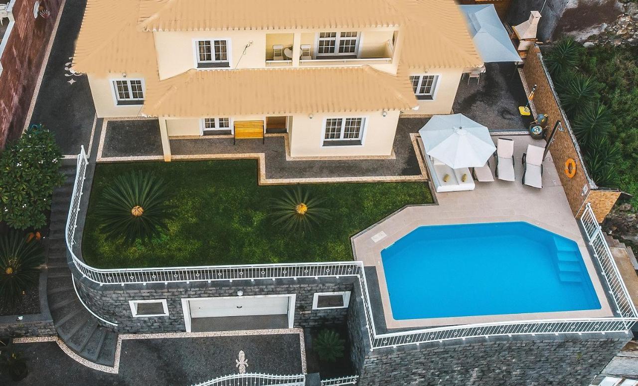 Villa Quinze - Luxurious 3 Bedroom Villa With Private Pool And Games Room & Amazing Views Ponta Delgada  Bagian luar foto