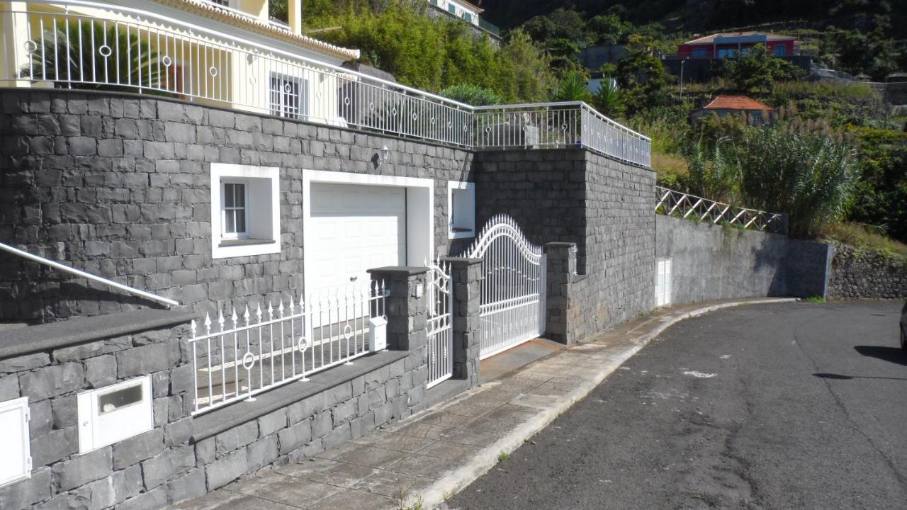 Villa Quinze - Luxurious 3 Bedroom Villa With Private Pool And Games Room & Amazing Views Ponta Delgada  Bagian luar foto